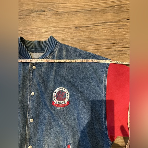 Vintage denim Jean jacket “Canadian Airlines International” - Picture 9 of 15